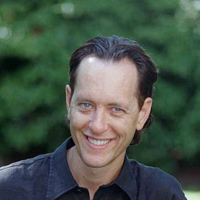 Richard E Grant