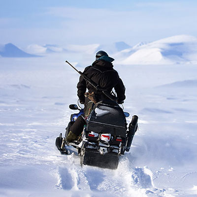  Snowmobile 