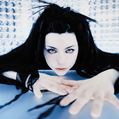  Evanescence 