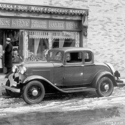 V8 Coupe