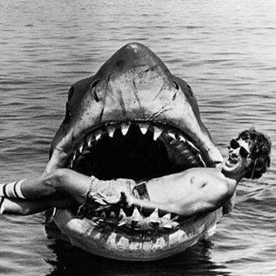  Jaws 