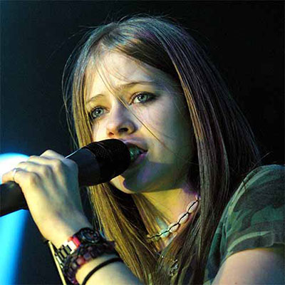  Avril Lavigne 