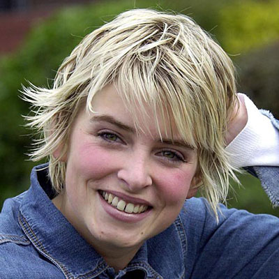  Emma Atkins 