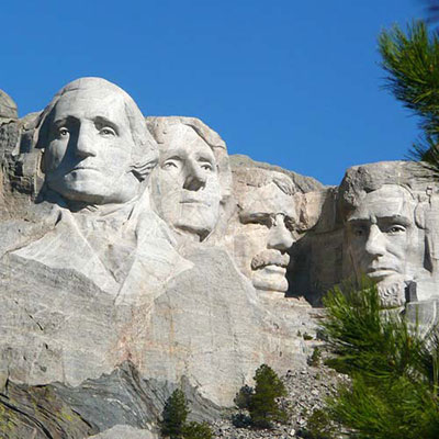  Mount Rushmore 