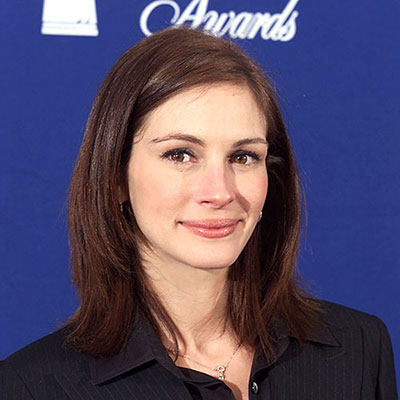  Julia Roberts 