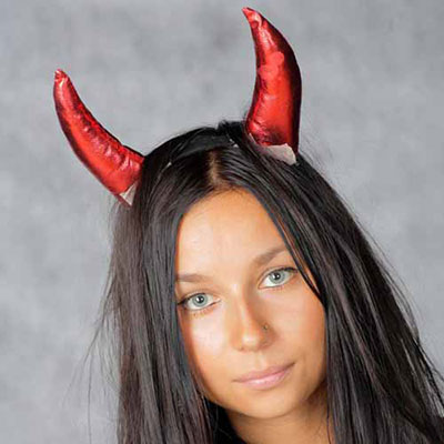  Horns 