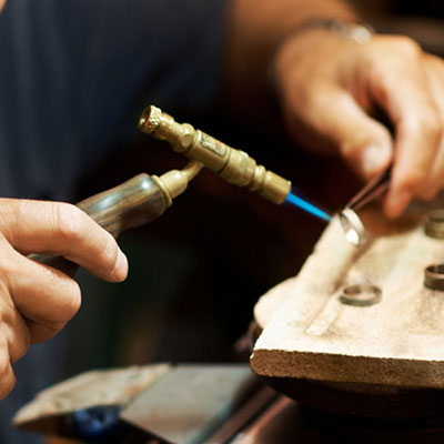  Jeweller 