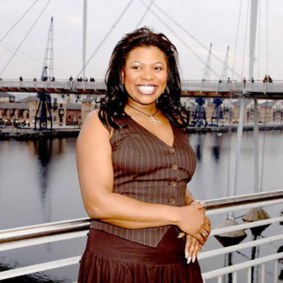  Brenda Edwards 