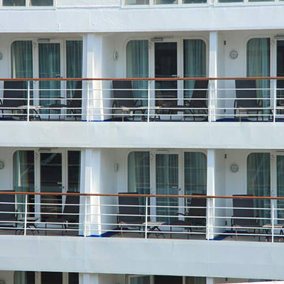 Cruise Ship
