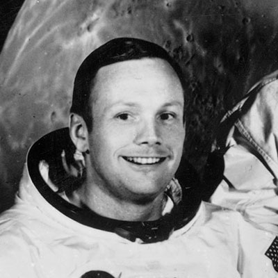  Neil Armstrong 