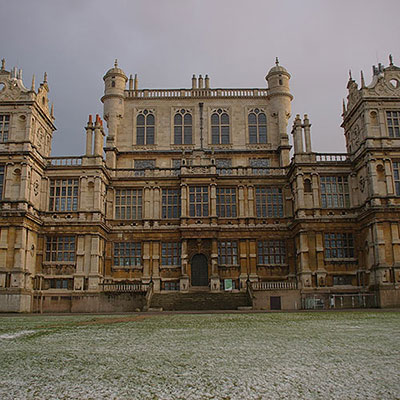  Wayne Manor 
