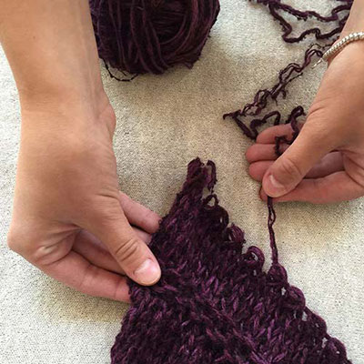  Unravel 