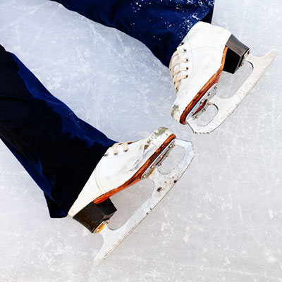  Ice Skating 