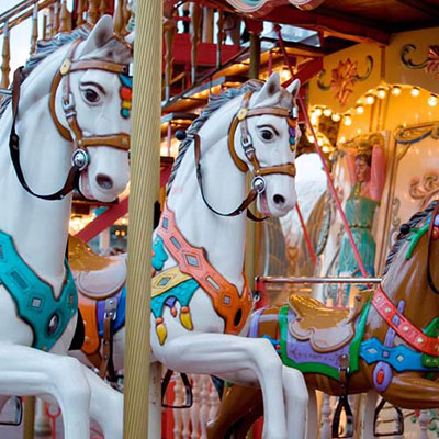  Carousel 