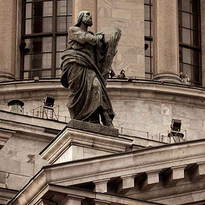 Statue