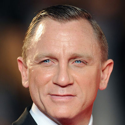  Daniel Craig 