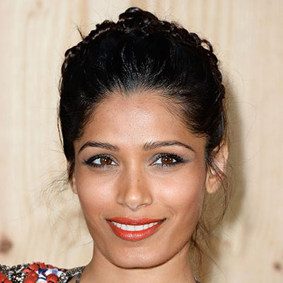  Freida Pinto 