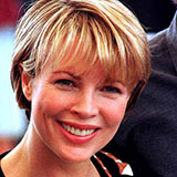  Kim Basinger 