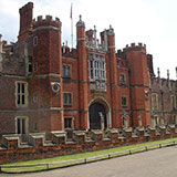  Hampton Court 