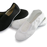  Plimsolls 