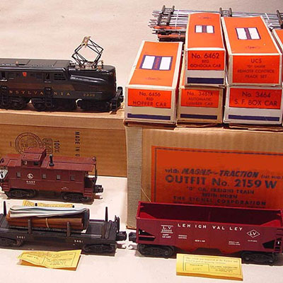  Lionel Trains 