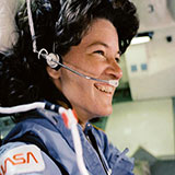  Astronaut 