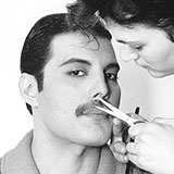  Freddie Mercury 