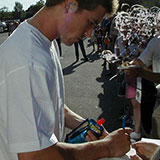  Autograph 