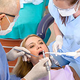  Dentist 