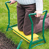  Kneeler 