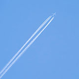  Contrails 