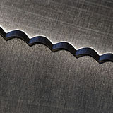  Serrated 