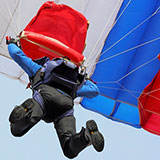 Skydiving 