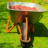  Wheelbarrow 