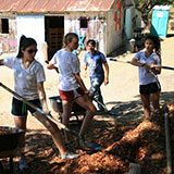  Kibbutz 