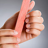  Fingernails 