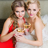  Bridesmaid 