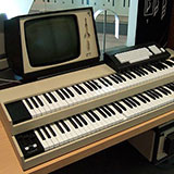  Synthesizer 