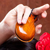  Castanets 