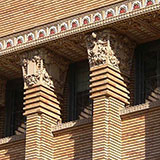  Pilasters 