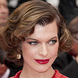  Milla Jovovich 