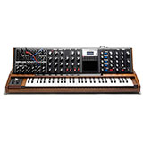  Moog Synth 