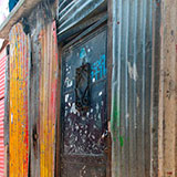  Slum 