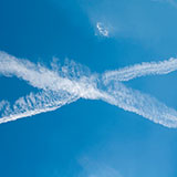  Contrails 