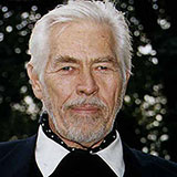  James Coburn 