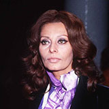  Sophia Loren 